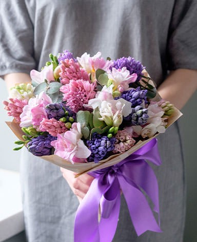 Бесплатная доставка цветов в Новомичуринске